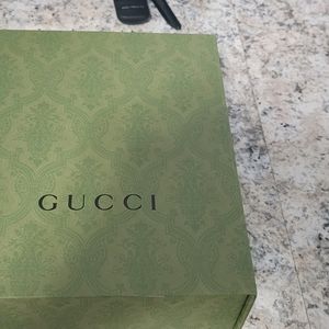 Magnetic Gucci Box